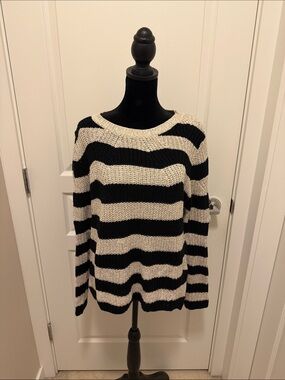 H&M Black and Cream Striped Scoop Neck Sweater
